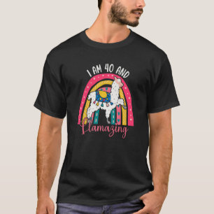 I Am 40 Year Old And Llamazing Alpaca  Llama 40th  T-Shirt