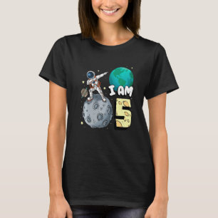 I Am 5 Space Astronaut Kid Moon Walker 5th Birthda T-Shirt