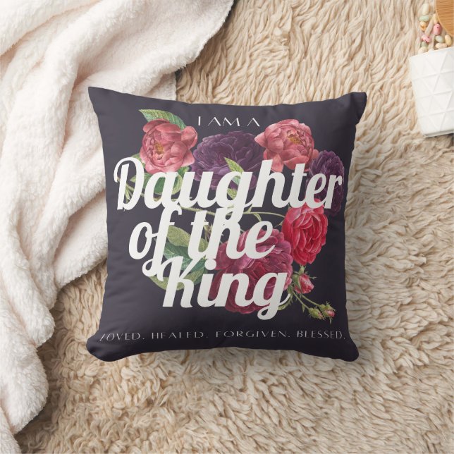 "I am a Daughter of the King" Pillow (Blanket)
