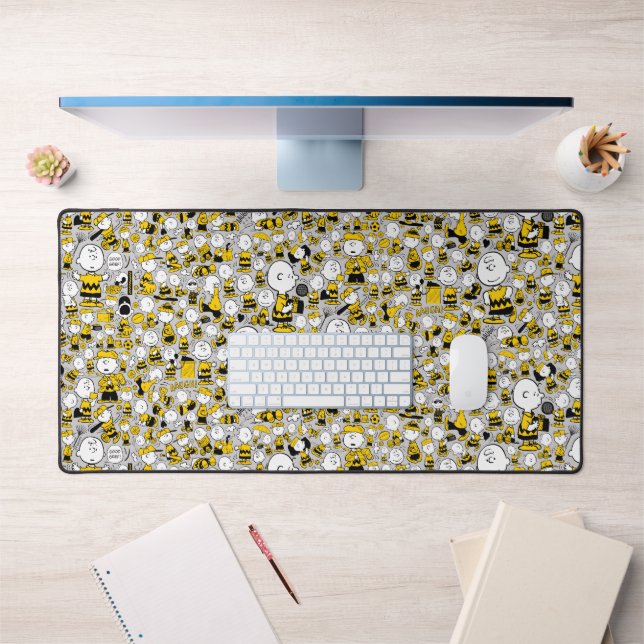 I Am Charlie Brown Pattern Desk Mat (Office 1)