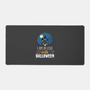 I Am In Love With Halloween Haunted Castle_1 Desk Mat