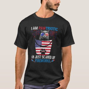 I Am Pawtriotic Cat Fireworks  July 4 H America Fl T-Shirt