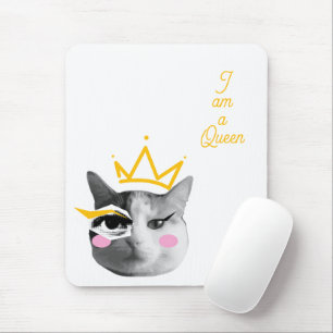 I Am Queen – Elegant funny Mouse Mat