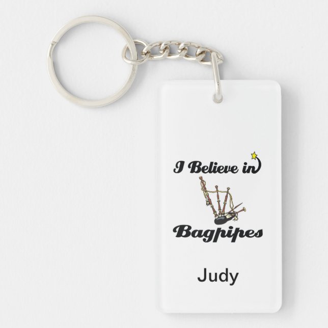 i believe in bagpipes key ring (Front)