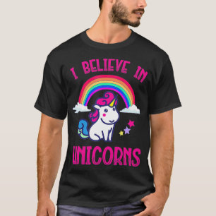 I BELIEVE IN UNICORNS Funny Unicorn Fairy Tales Lo T-Shirt