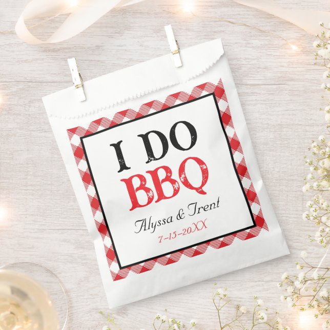 I DO BBQ Modern Wedding Favour Bags (Clipped)