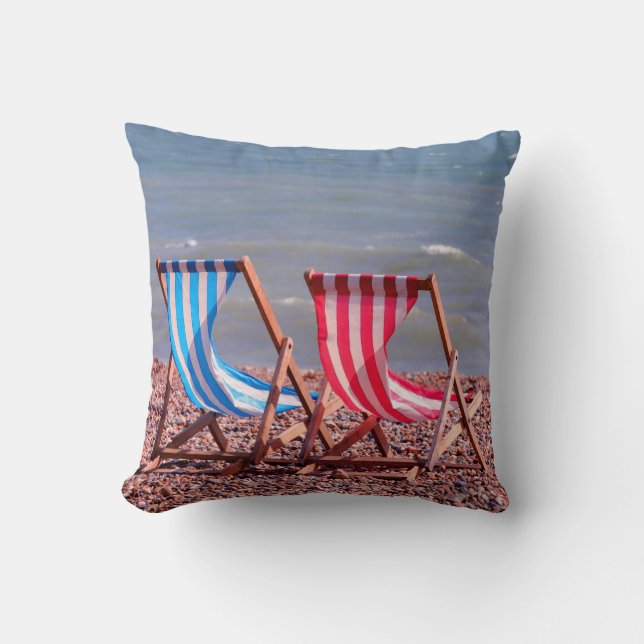 I do like to be beside the seaside cushion (Front)