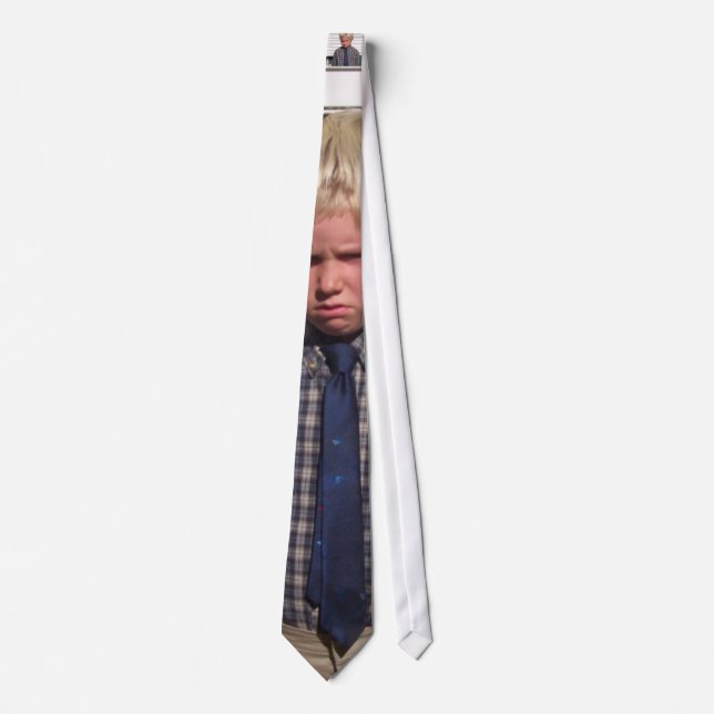 I don't wanna wear a tie! tie (Front)