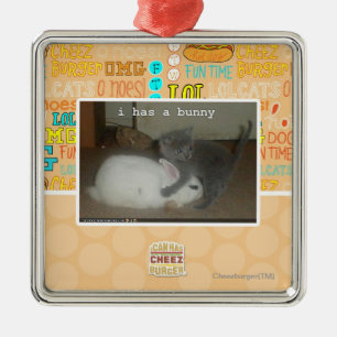 I has a bunny metal tree decoration