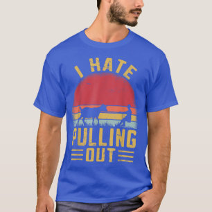 I hate pulling out Funny Farmer Goat Farming Retro T-Shirt