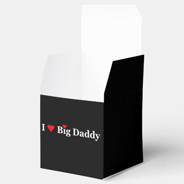 "I Heart Big Daddy" Party Favour Box (Opened)