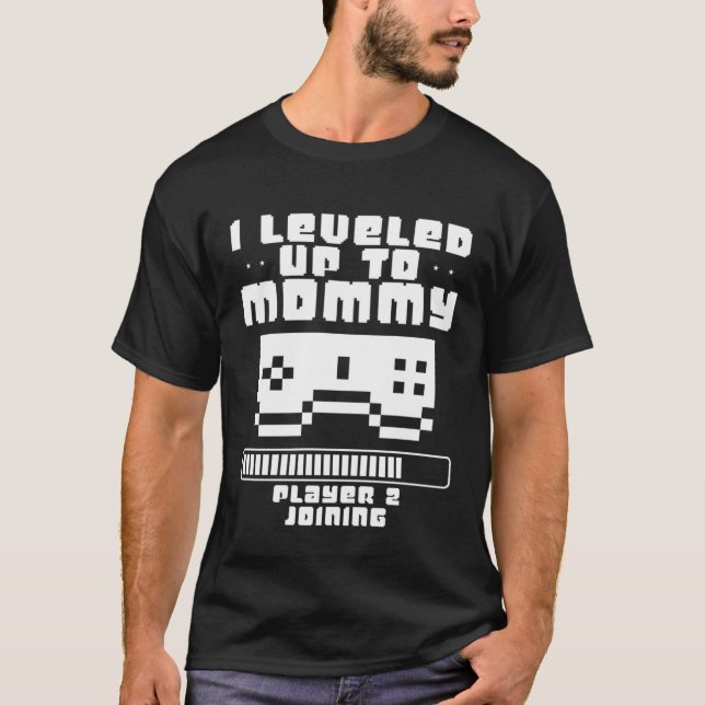 I Leveled Up To Mommy Video Game Player Gamer Moth T-Shirt (Front)