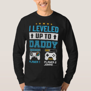 I Levelled Up To Daddy 2022 Soon To Be Dad 2022 2 T-Shirt