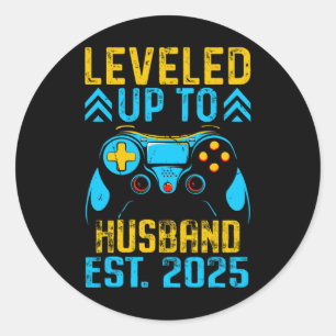 I Levelled Up To Husband Est 2025 Just Married Bac Classic Round Sticker