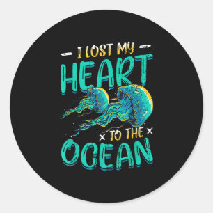 I lost my heart to the ocean jellyfish classic round sticker