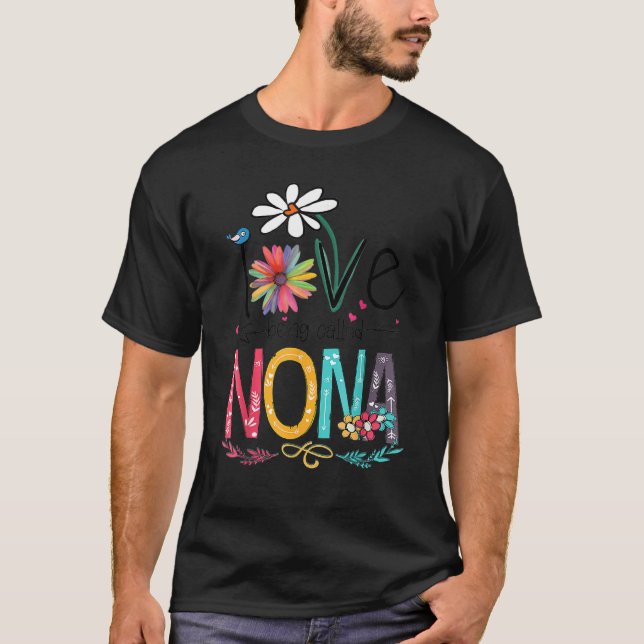 I Love Being Called Nonna Sunflower T-Shirt (Front)