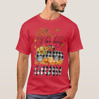 I love being GRANLovely Truck Autumn  T-Shirt
