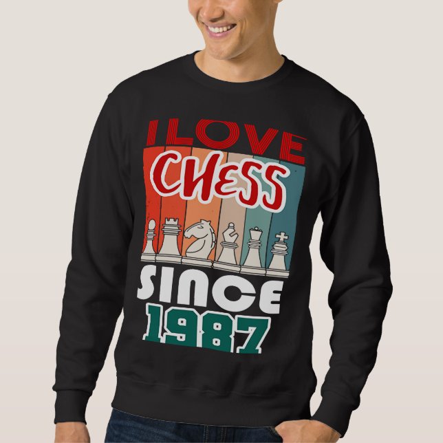 I love chess since 1987 sweatshirt (Front)