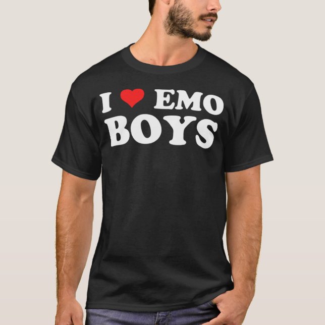 I Love Emo Boys Goth Grunge Alt 2000s Punk Scene E T-Shirt (Front)