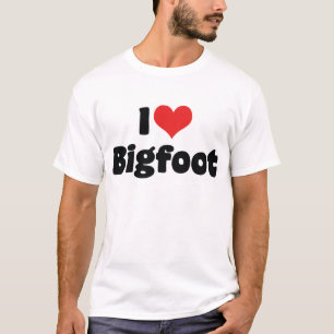 I Love Heart Bigfoot Sasquatch Yeti T-Shirt