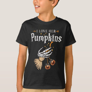 I Love Her Pumpkins She Likes My Broomstick Hallow T-Shirt