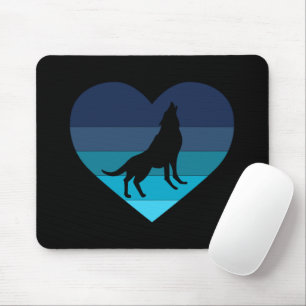I Love Howling Wolves Retro Heart Mouse Mat
