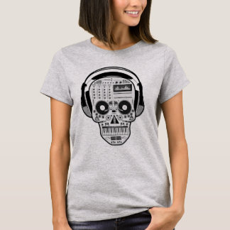 I LOVE MUSIC - Audiophile Skull With Headphones T-Shirt