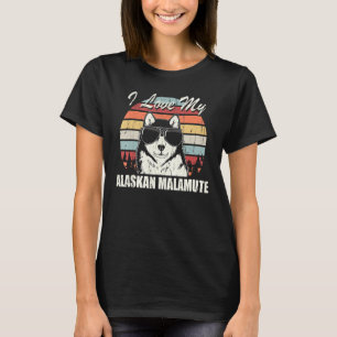 I Love My Alaskan Malamute Vintage Retro Design T-Shirt