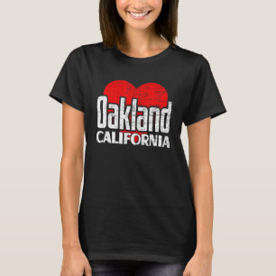 I Love Oakland California Retro Big Heart Oakland T-Shirt