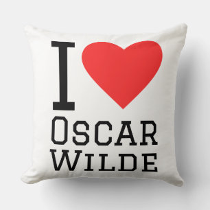 i love Oscar wilde Cushion
