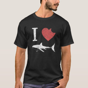 I Love Sharks - Vintage Grunge Shark T-Shirt