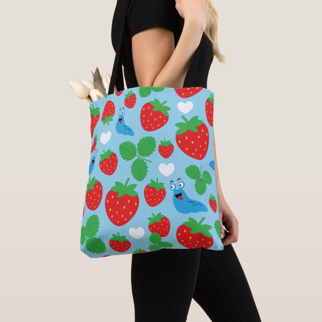I Love Strawberries Seamless Pattern Tote Bag (Close Up)