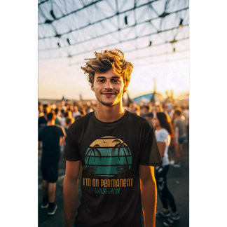 I’m On Permanent Vacation Retro Vacation Vibes T-Shirt