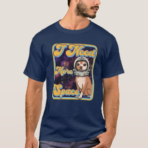I Need More Space - Funny Retro Chihuahua Astronau T-Shirt