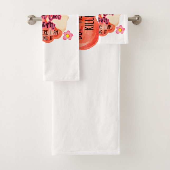 I Never Dreamed I Would Be A Super Cool Mum Bath Towel Set (Insitu)