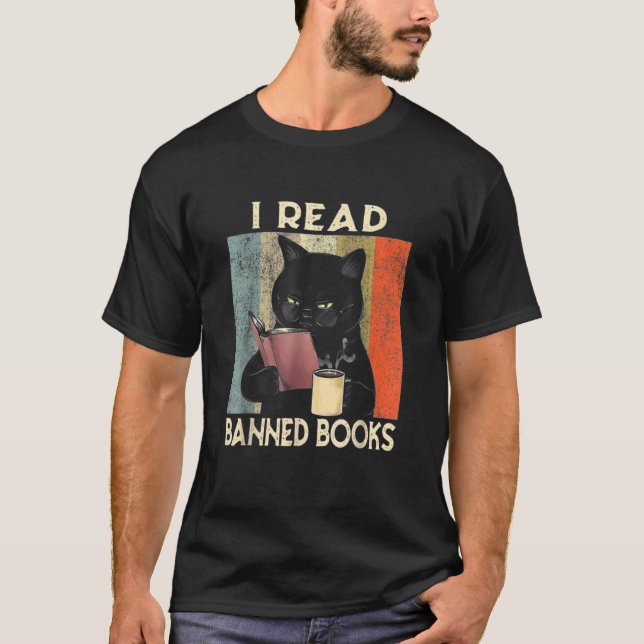 I Read Banned Books Black Cat Reader Bookworm Wome T-Shirt (Front)