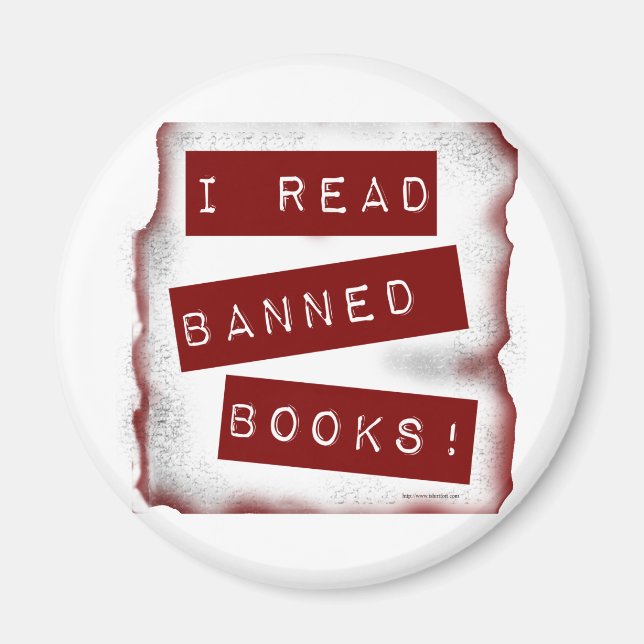 I Read Banned Books Bookworm Slogan Magnet (Front)