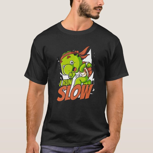 I Run Slow Alligator Snapping Red Eared Slider  Tu T-Shirt (Front)