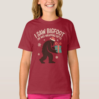 I Saw Bigfoot (He Was Wrapping Gifts), Xmas Humour T-Shirt