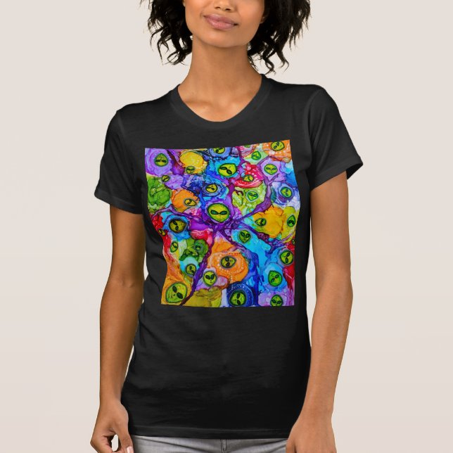 I See Aliens T-Shirt (Front)