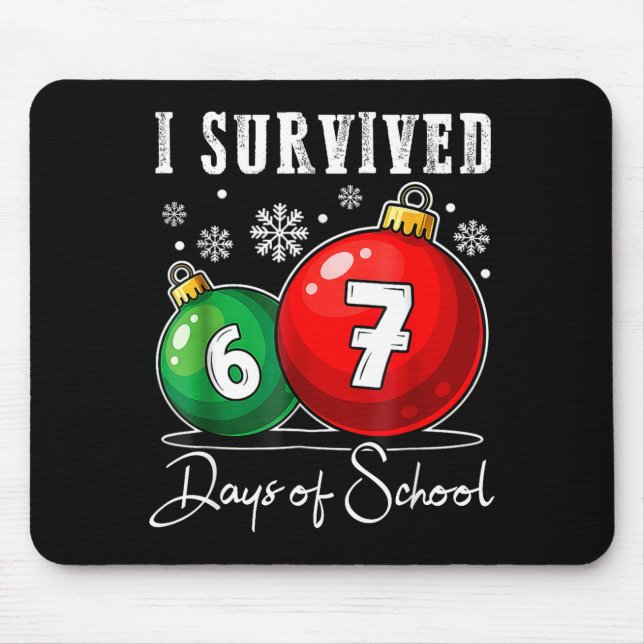 I Survived 67 Days Of School Christmas Candy Cane  Mouse Mat (Front)