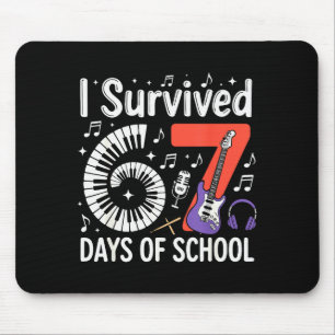 I Survived 67 Days Of School - Teachers Students M Mouse Mat