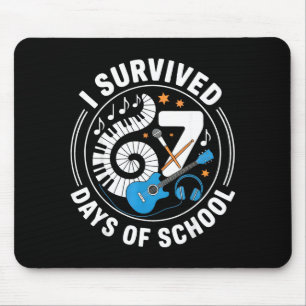I Survived 67 Days Of School - Teachers Students M Mouse Mat