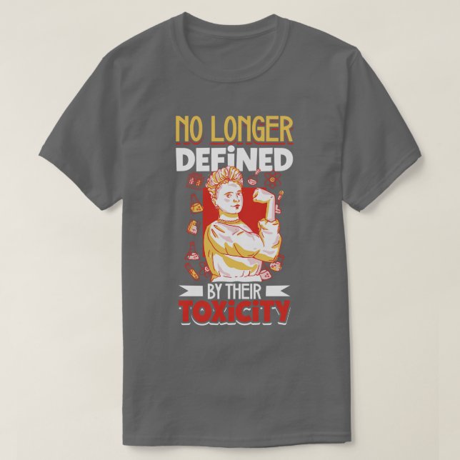 I survived a narcissist T-Shirt (Design Front)