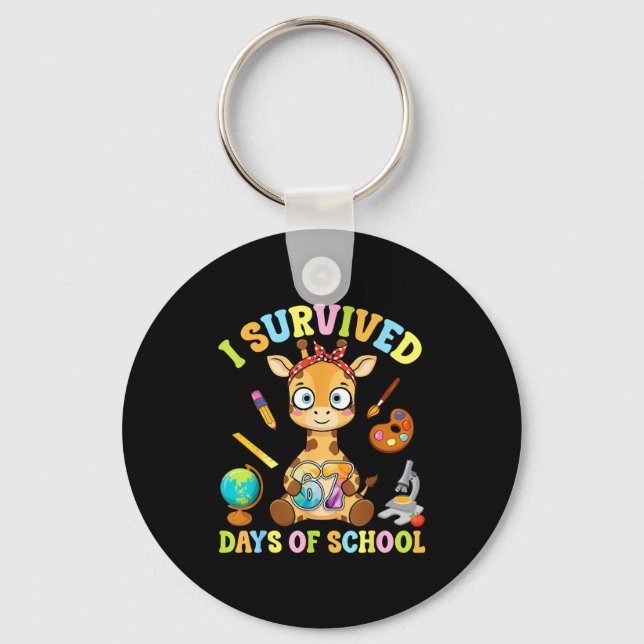 I Survived Six Seven Days Of School Cute Giraffe S Key Ring (Front)
