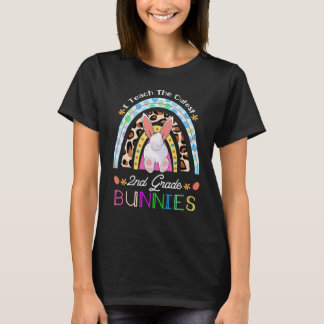 i teach the cutest 2nd grade bunnies rainbow, retr T-Shirt