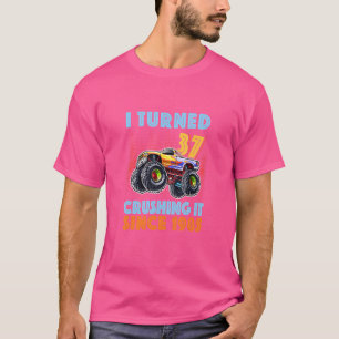 I Turned 37 Crushing It Since 1985 37th Birthday B T-Shirt