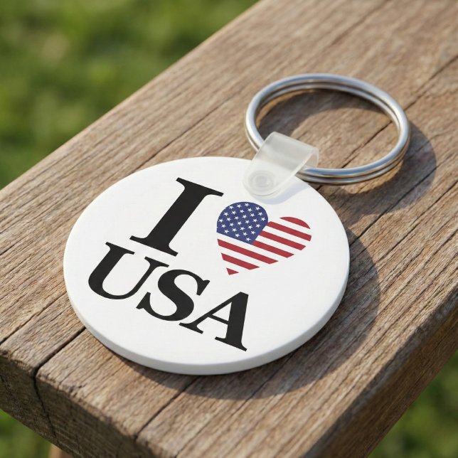  "I ❤️ USA" Round Keychain (A Daily Reminder that Your Heart Belongs to America.)
