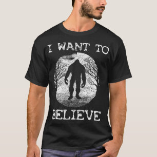 I WANT TO BELIEVE Funny Full Moon Vintage T-Shirt