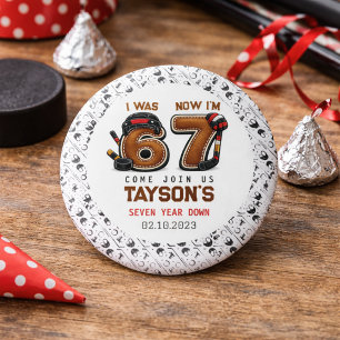 I Was 6, Now I’m 7 – Hockey 7th Birthday Party 3 Cm Round Badge